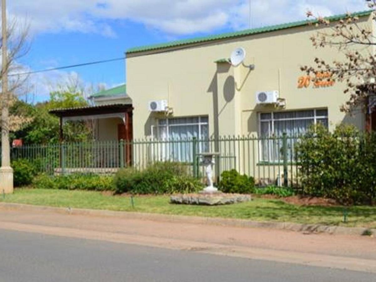 Kwela Bed & Breakfast อลิวาลนอร์ท ภายนอก รูปภาพ