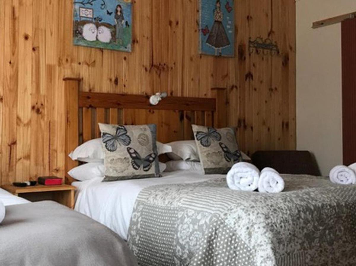 Kwela Bed & Breakfast อลิวาลนอร์ท ภายนอก รูปภาพ