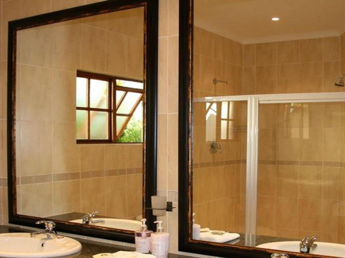 Kwela Bed & Breakfast อลิวาลนอร์ท ภายนอก รูปภาพ