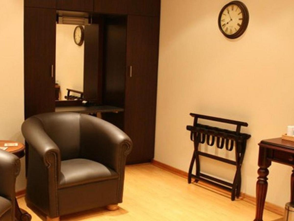 Kwela Bed & Breakfast อลิวาลนอร์ท ภายนอก รูปภาพ