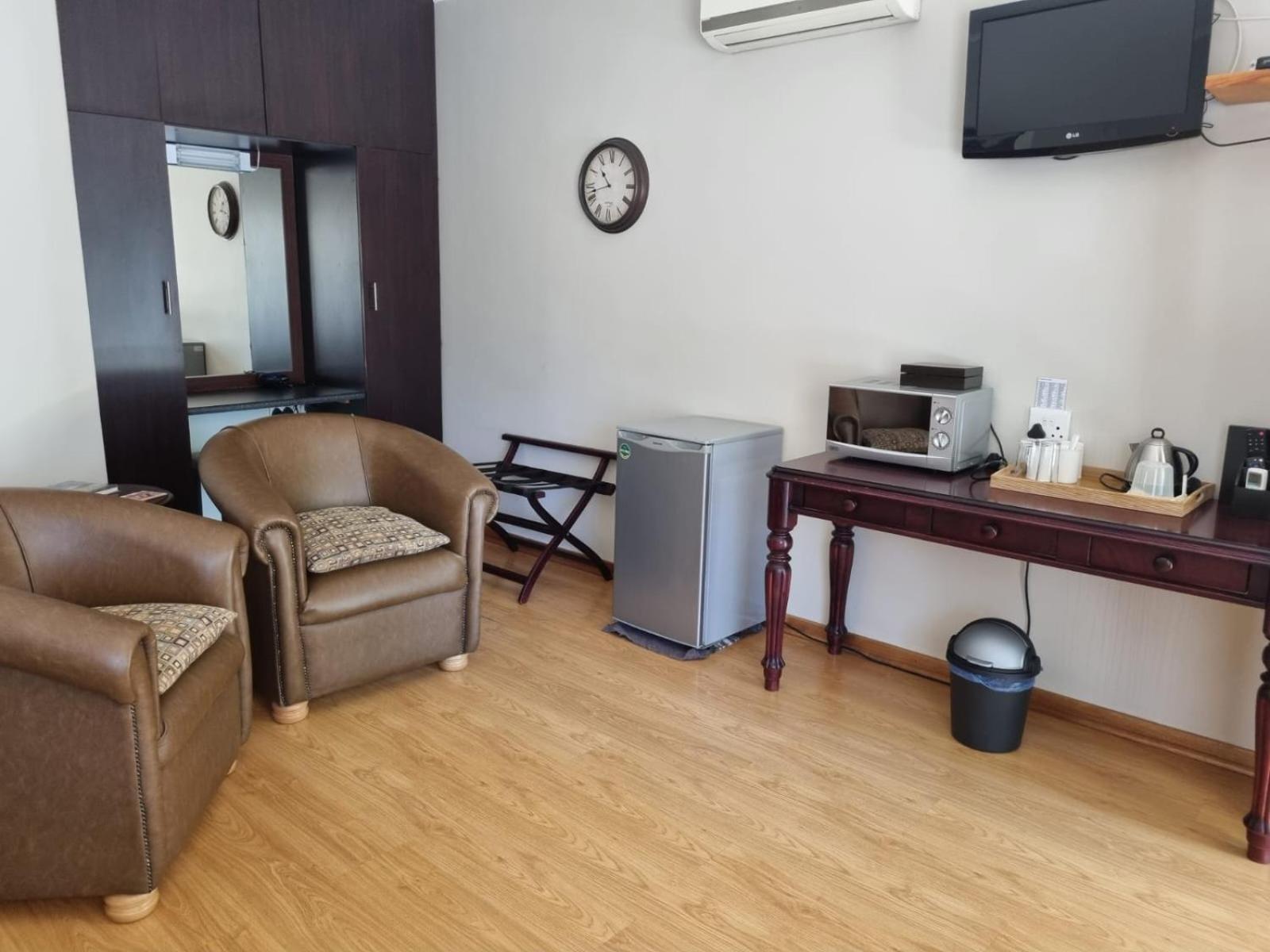 Kwela Bed & Breakfast อลิวาลนอร์ท ภายนอก รูปภาพ